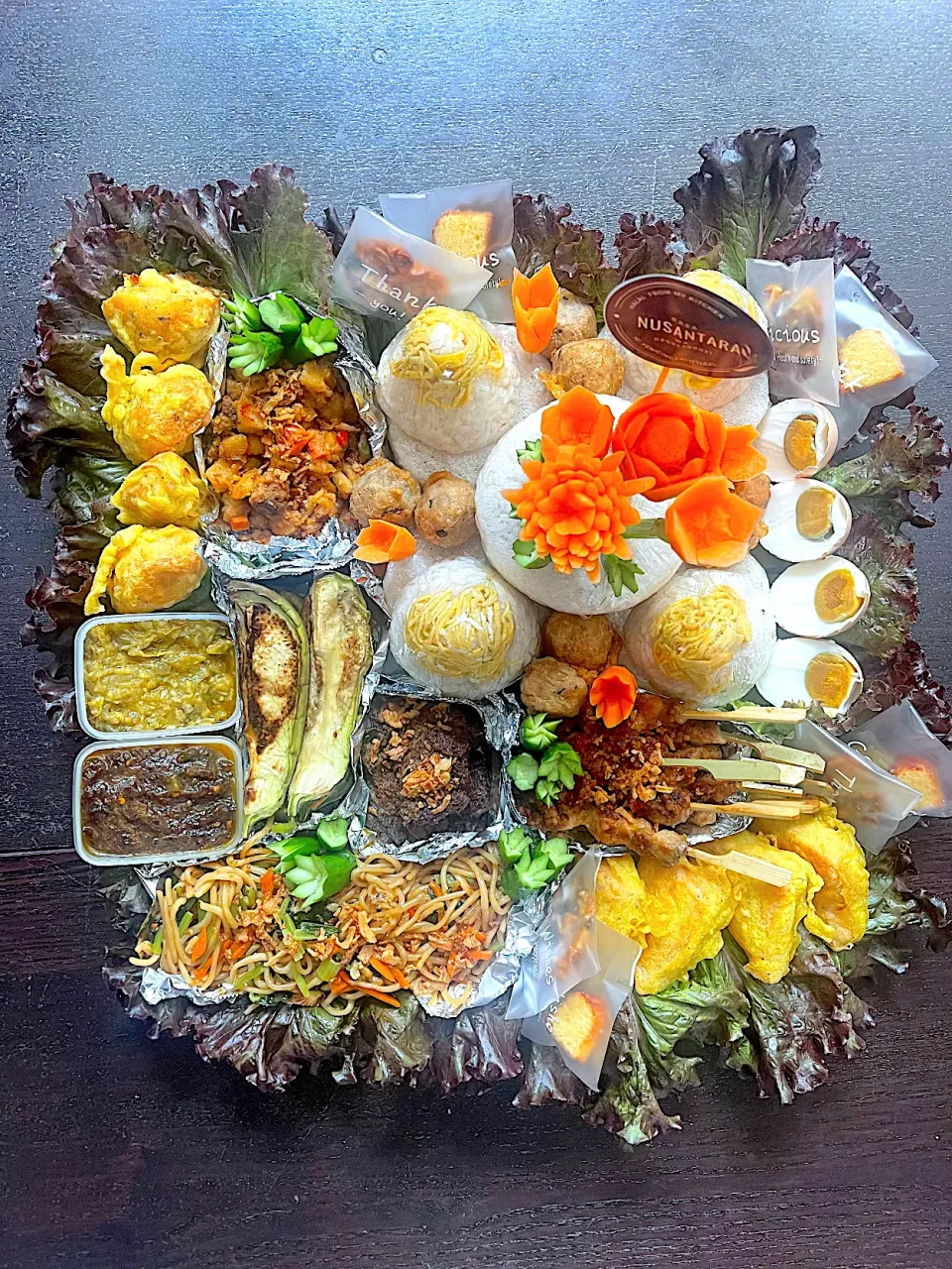 Nasi uduk #nasiuduk #tumpeng #partyrice|yeni kartikasariさん