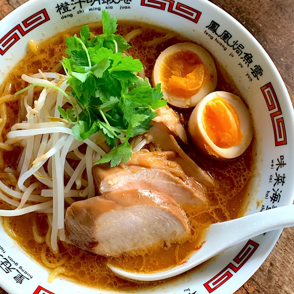 🍜むね肉チャーシュー味噌ラーメン🍜|ユッキーさん