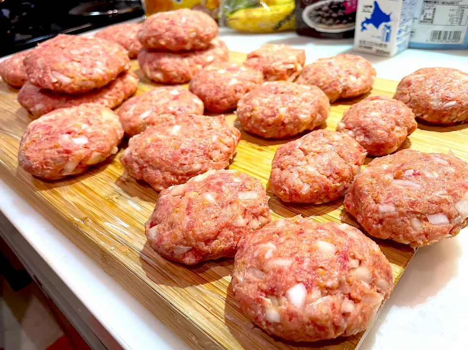 ハンバーグ１キロ😋焼いた写真忘れた|すかラインさん