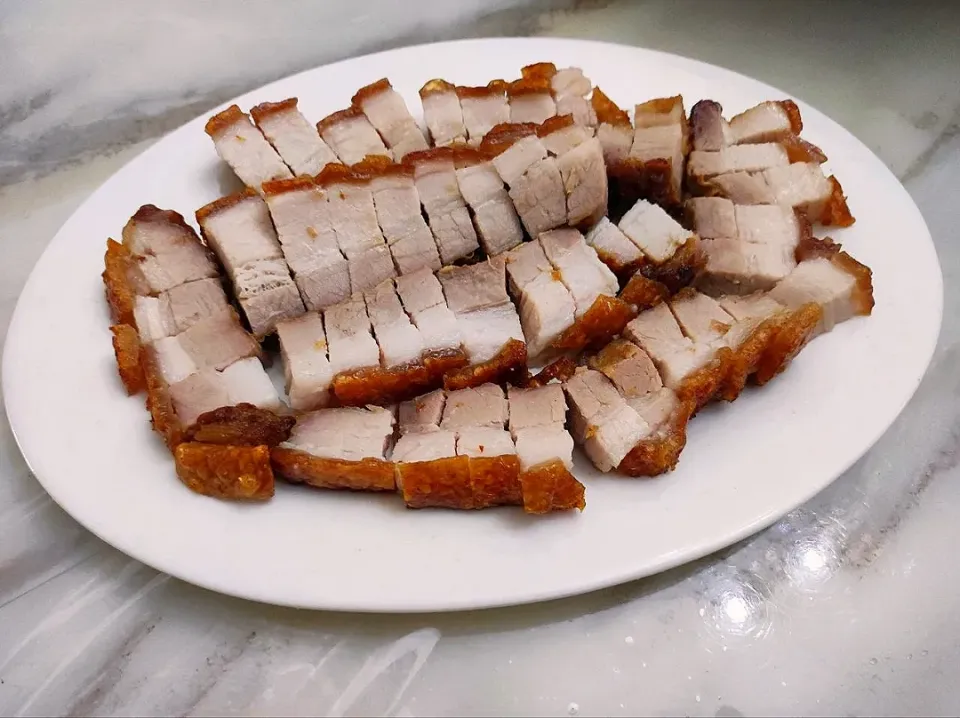 Roasted pork belly|Jocelyn SETさん