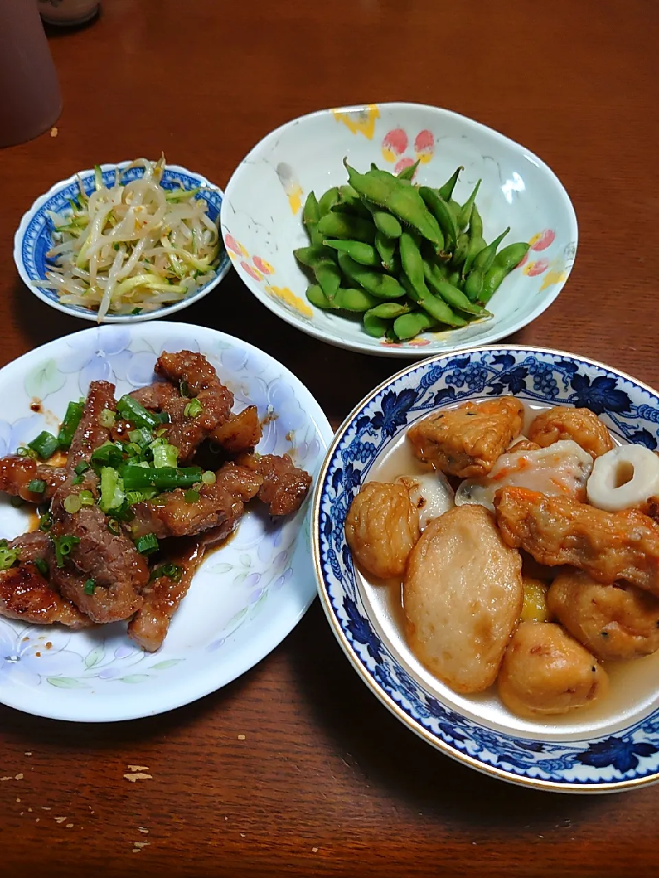 おでん
豚バラスタミナ焼き
だだちゃ豆
もやしの中華和え|ぱやさん