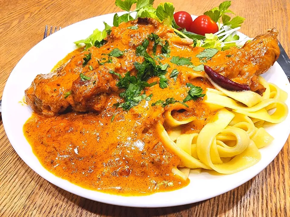 Snapdishの料理写真:Poulet sauce à la crème et tomates
鶏もも肉のトマトクリーム煮|Masahiko Aasanoさん