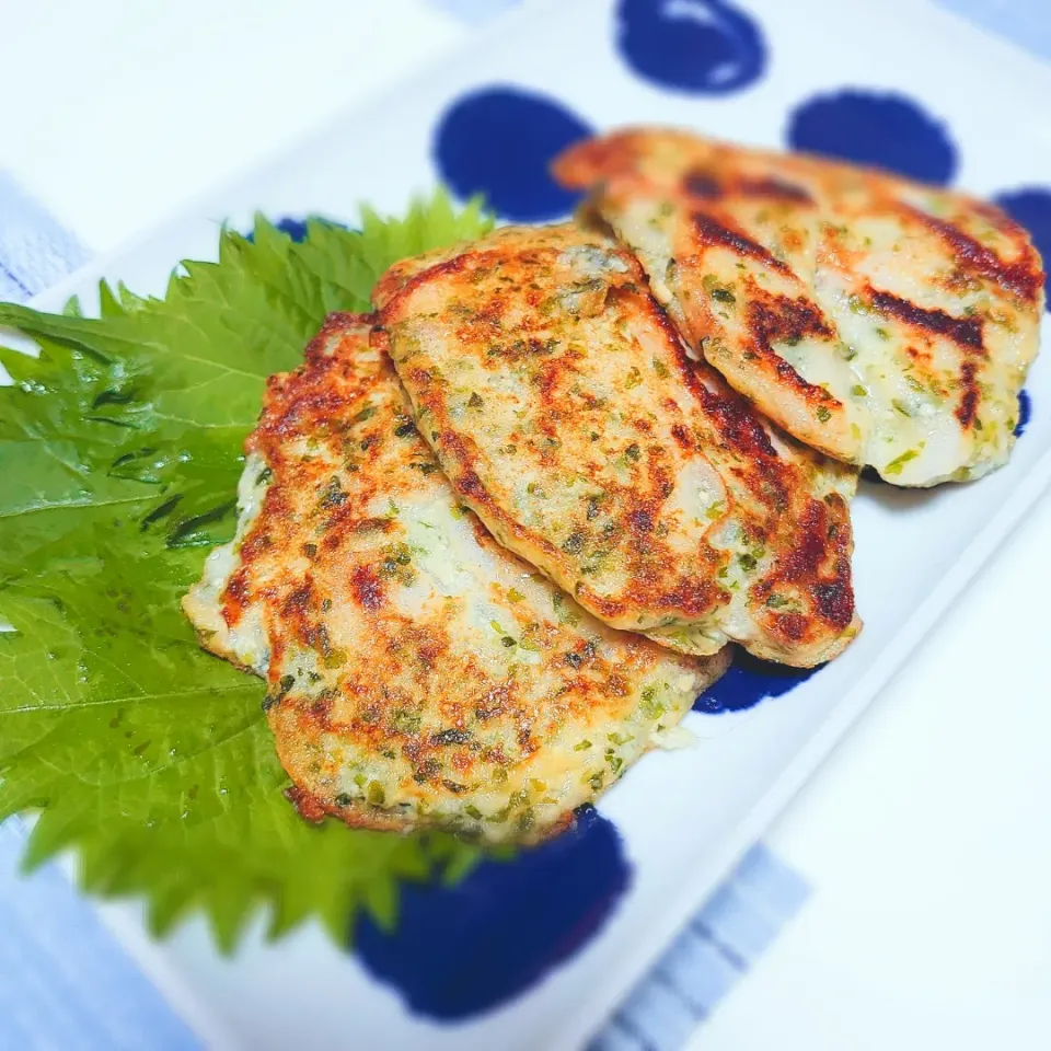 ちくわと豆腐の青のり焼き。|闇夜の狸さん