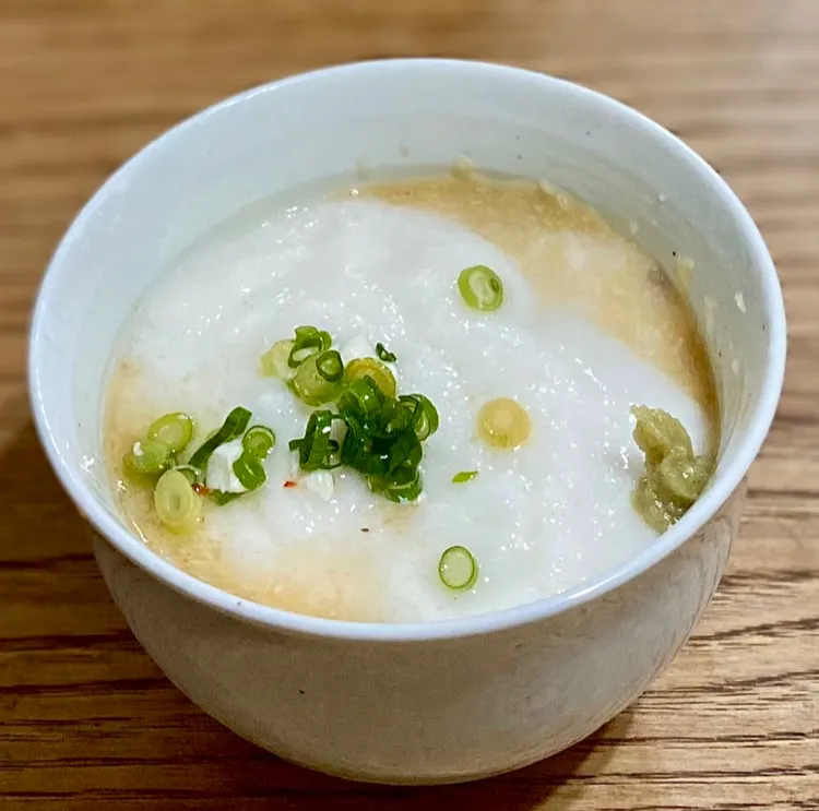 とろろ飯と焼魚に豚汁で昼ごはん|ばくあんしゃさん