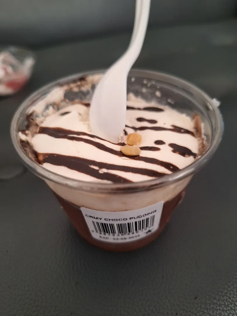 Snapdishの料理写真:Day 10 sub: Chocolate Cream Pudding|Miftahul Husniさん