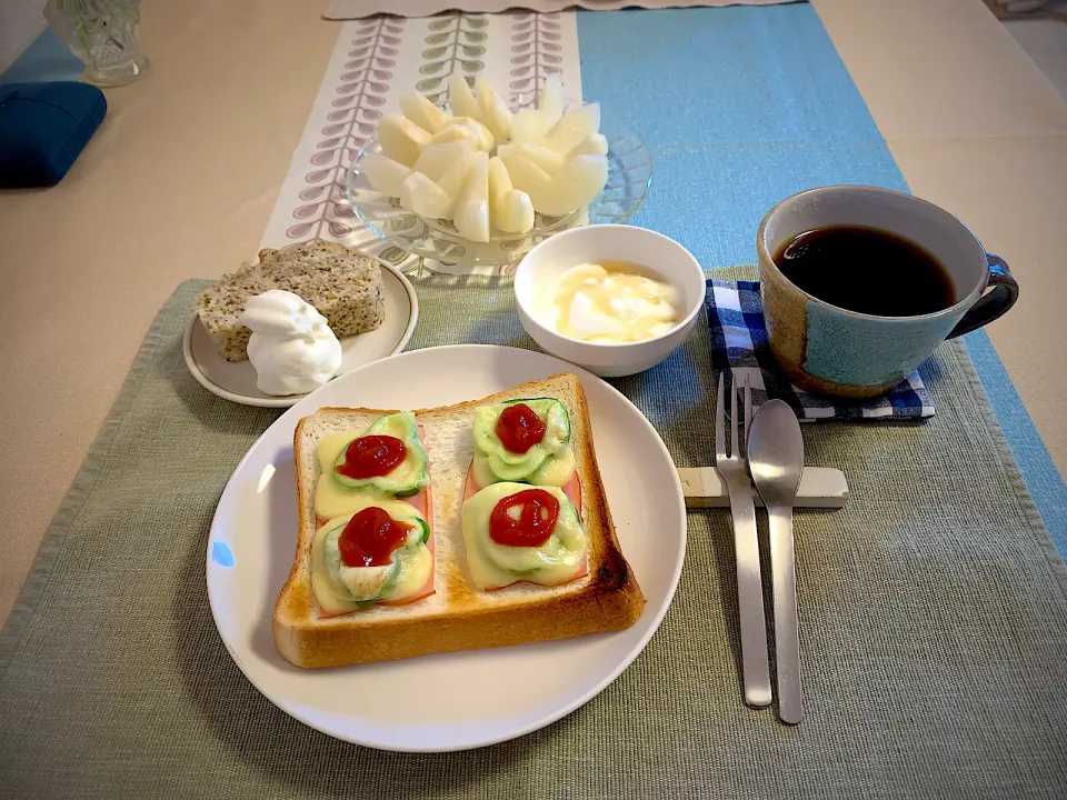 2023/9/3 朝ごはん🍞|ひーちゃんさん