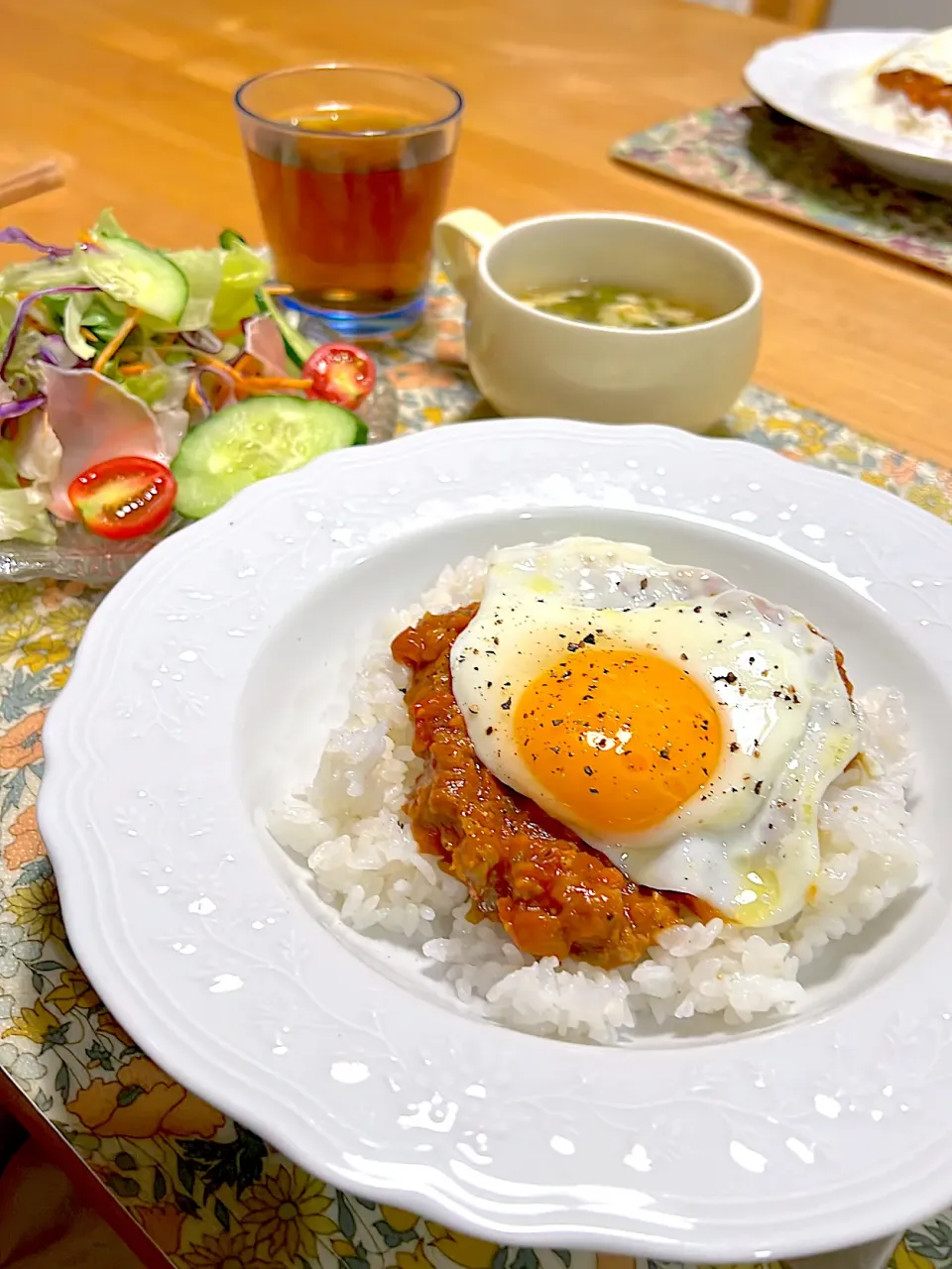 夏野菜たっぷりトマトで煮込んだ無水キーマカレー🍛|Emiさん