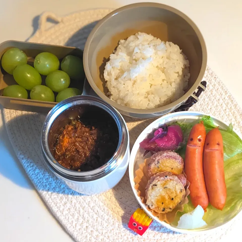 Snapdishの料理写真:お弁当2023.9.4㈪ 
キーマカレー|azubowさん