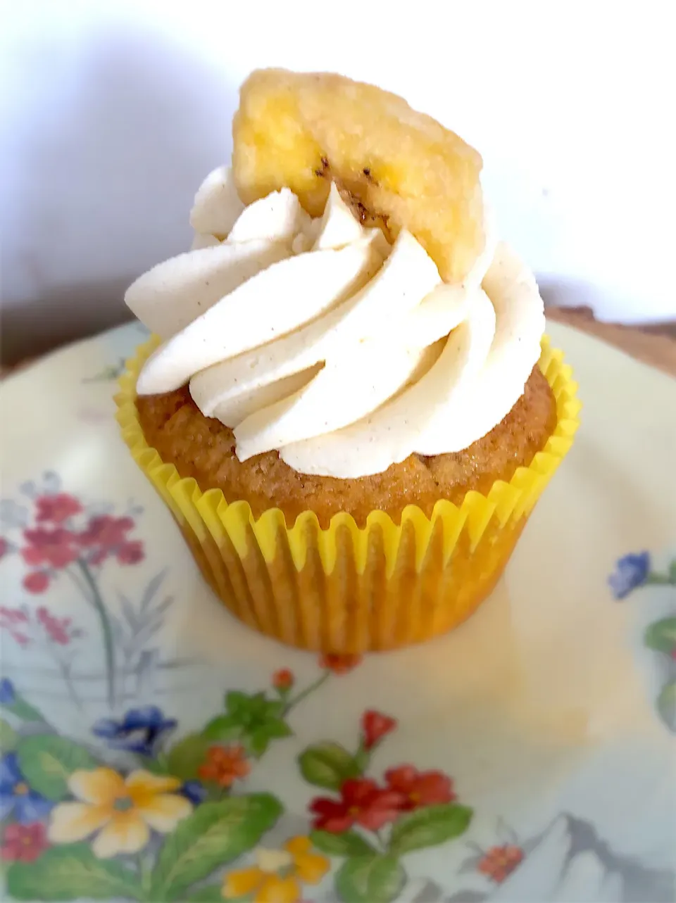 Banana cinnamon cream cupcakes|K8TCRE8TZさん