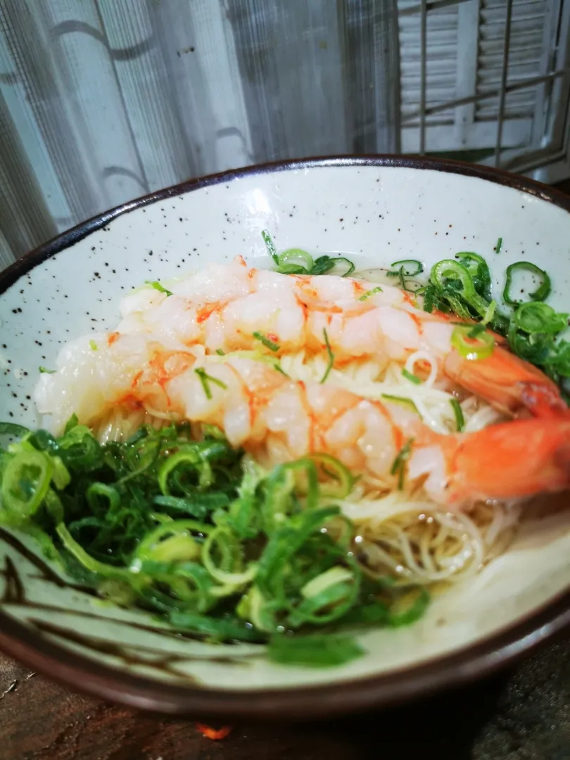 揖保乃糸海老そうめん👌グ〜です☺️|ペンギンさん