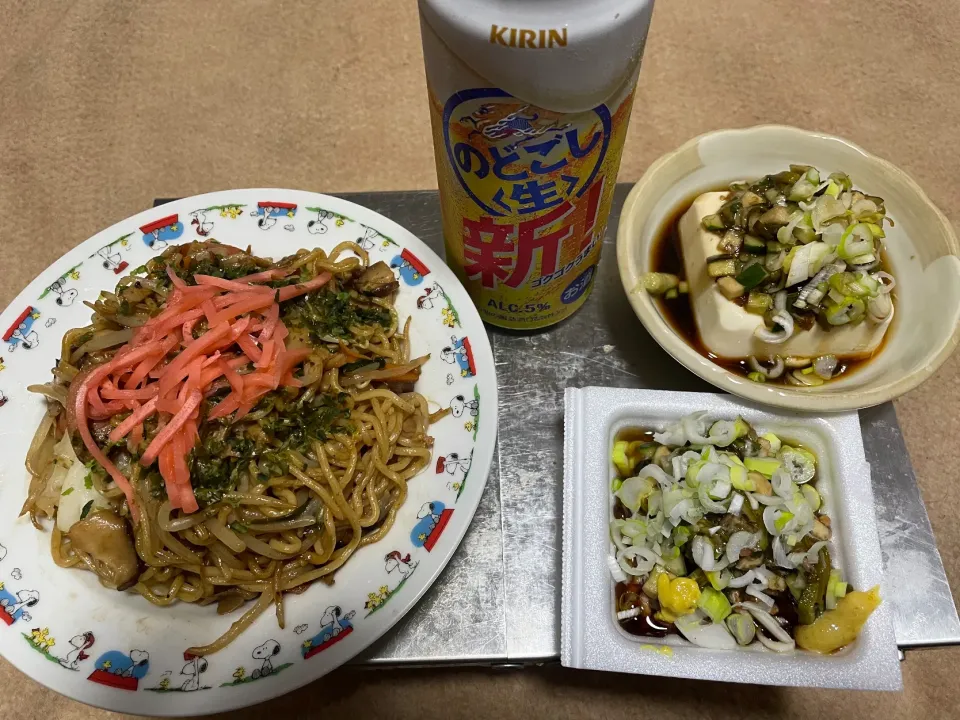 今日の夕飯は焼きそば付け合わせは奴に納豆|料理好きなじいさまさん