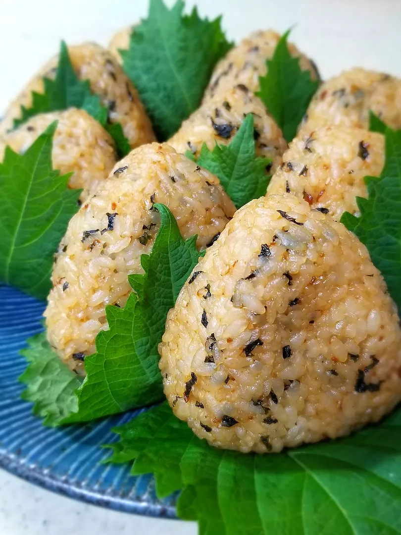 大葉味噌焼きおにぎり🍙|ぱんだのままんさん