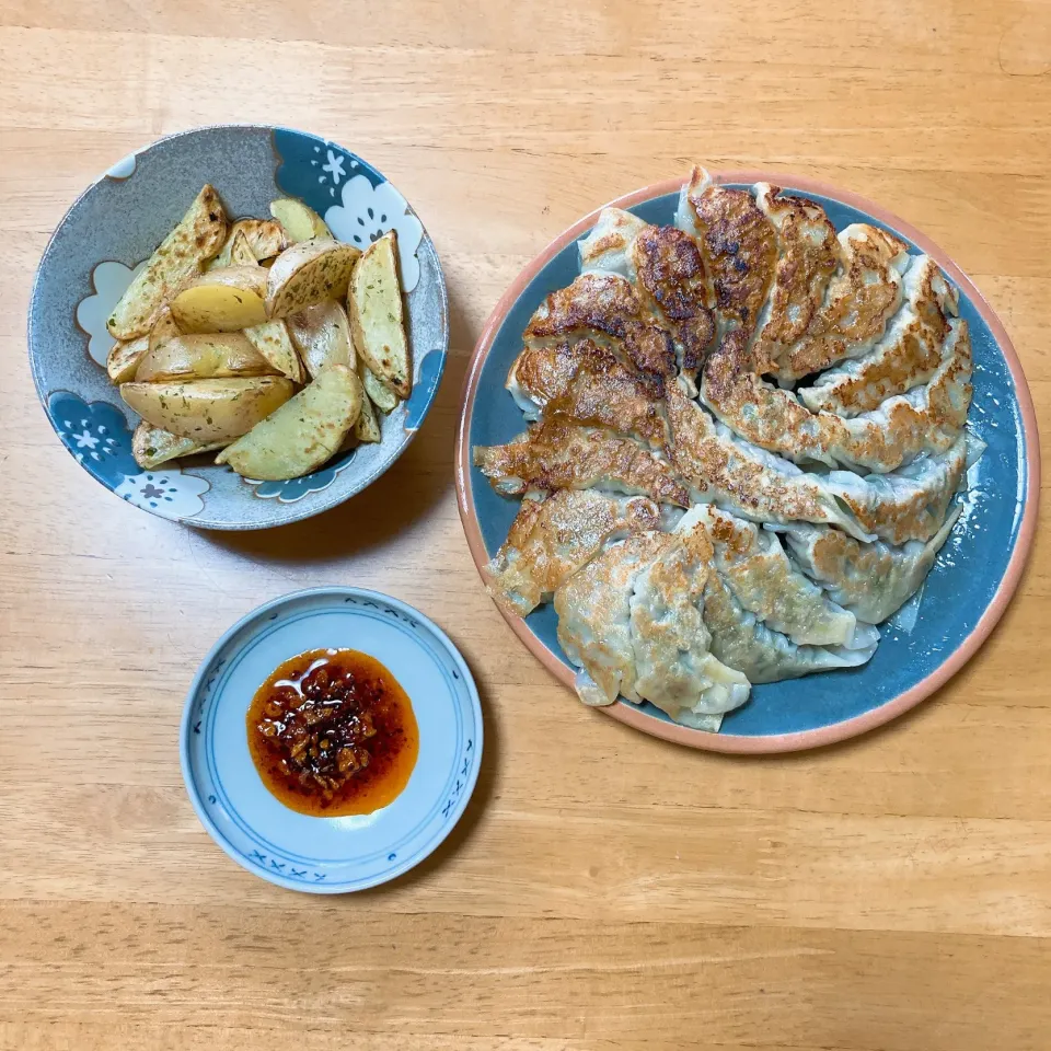 餃子と焼きポテト|ちゃみこさん