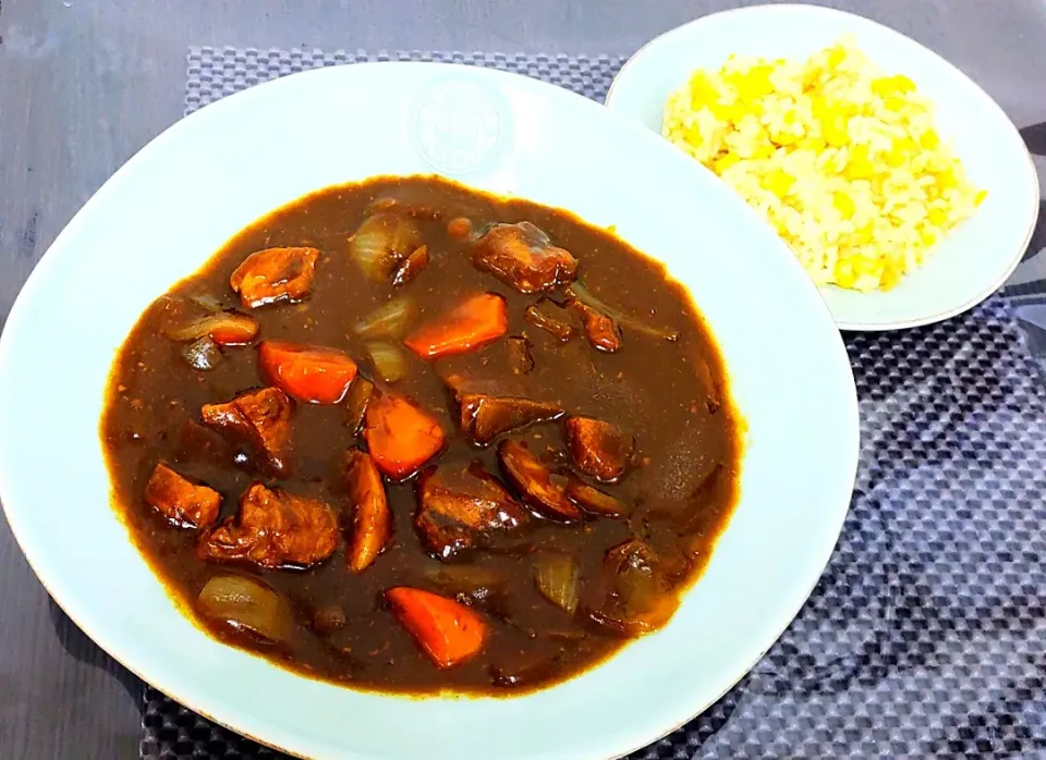 ビーフシチュー・とうもろこしご飯|林檎さん