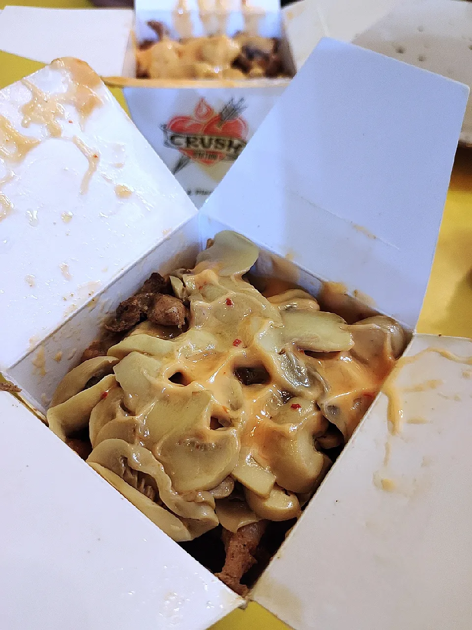 Snapdishの料理写真:Chicken & Mushroom Meat Box...!!|Cafe Sweet & Savouryさん