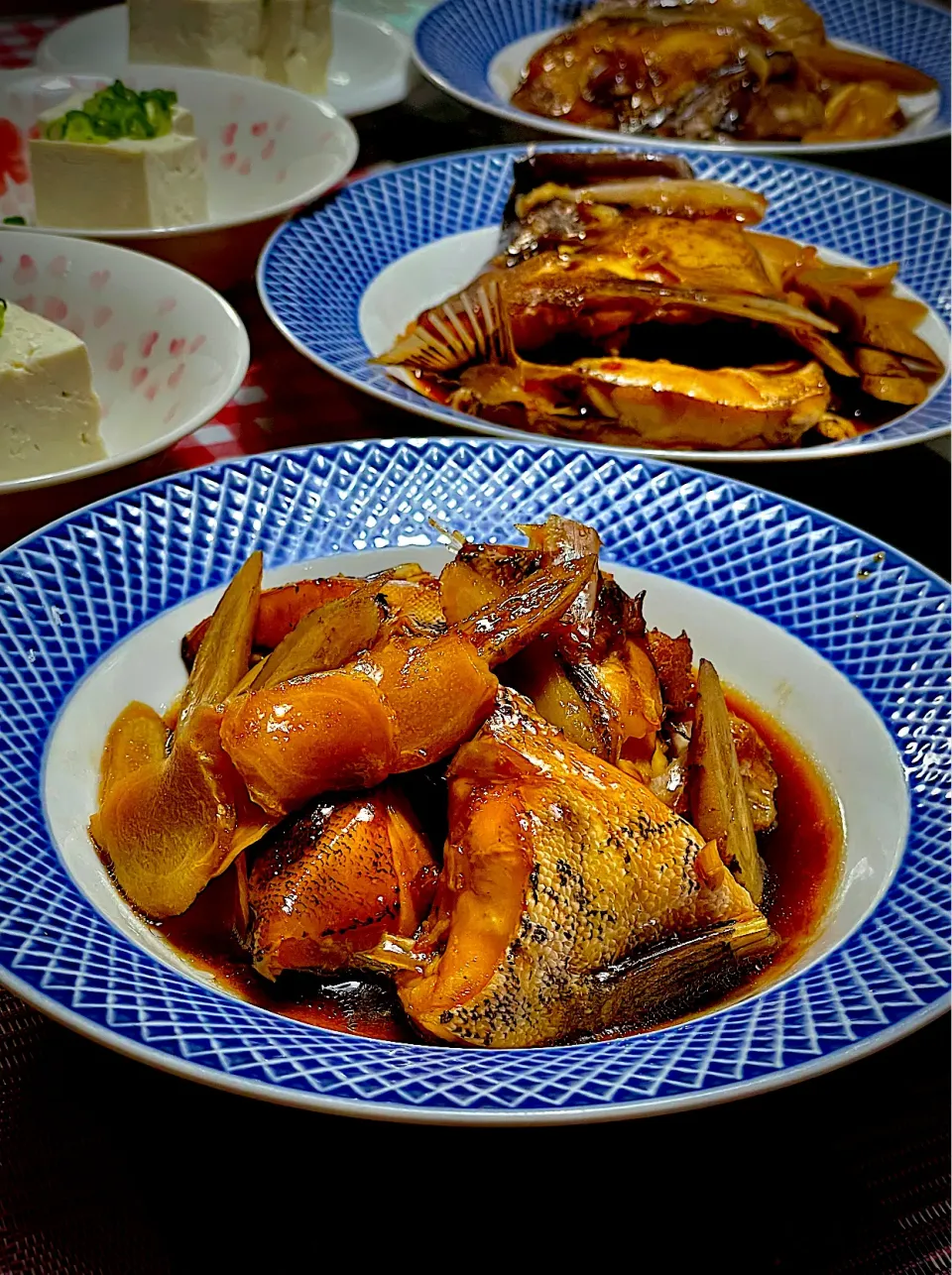 『マハタのあら炊き』✨✨✨訳アリの為こってり煮たよ。😋|イチロッタさん