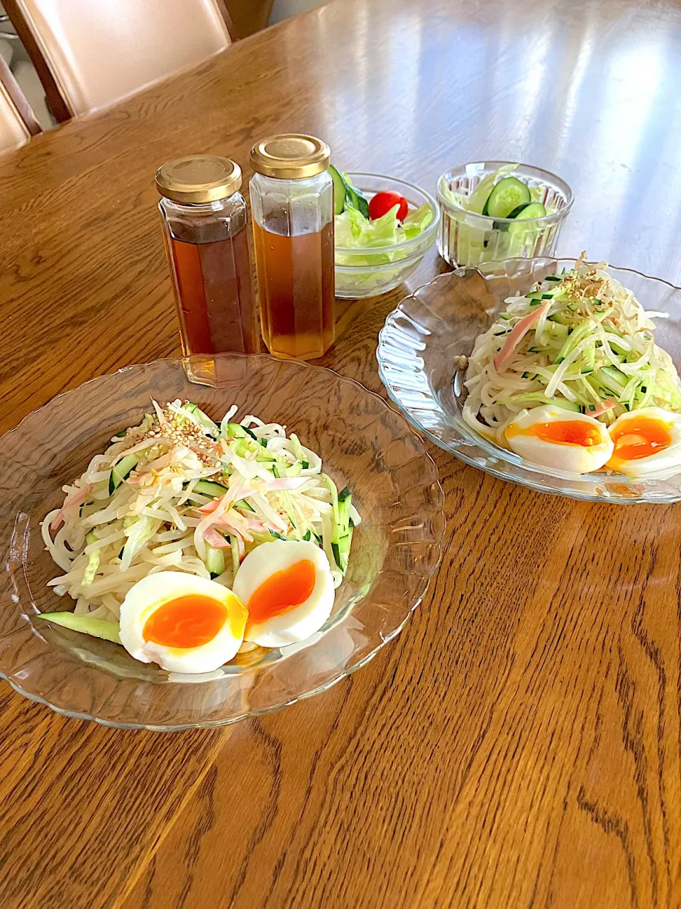 娘と私のランチ冷やしうどん|_emi_48.0517さん