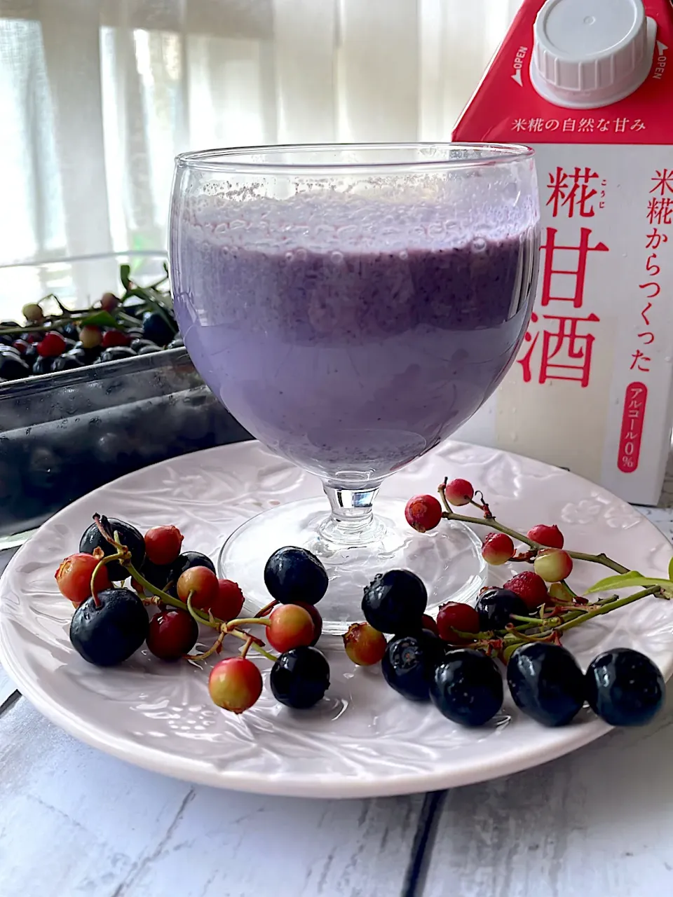 Snapdishの料理写真:ブルーベリー甘酒スムージー🫐|とんちんさん