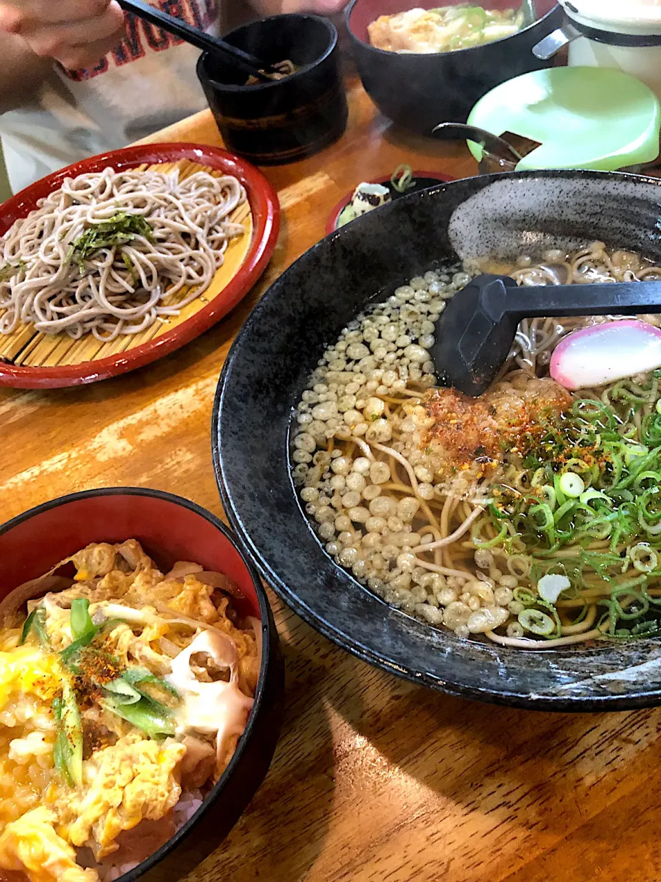 市の屋　ミニ親子丼とかけそば|しのてらさん