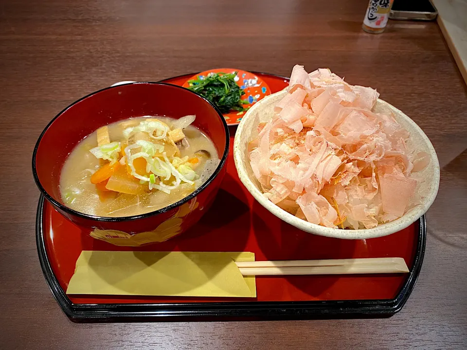 Snapdishの料理写真:かつお節飯定食|髙野泰朋さん