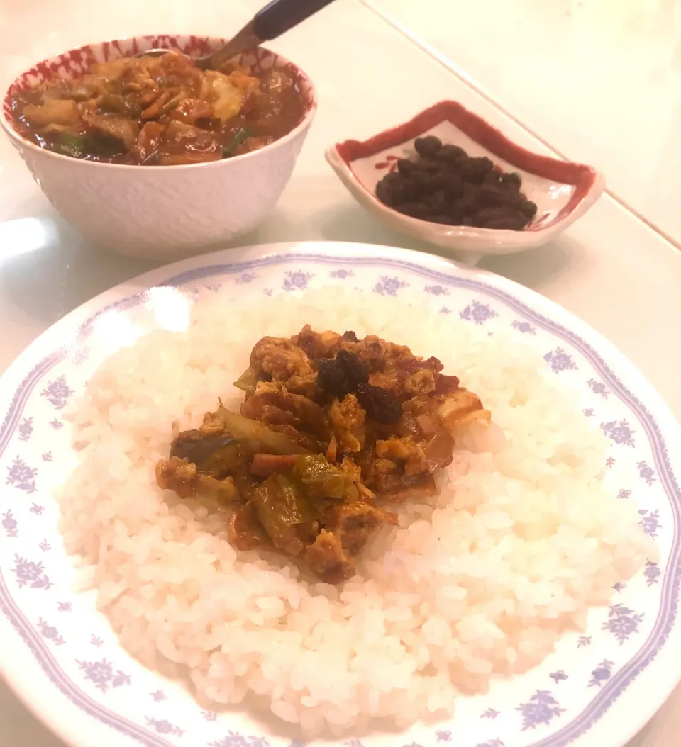 Snapdishの料理写真:ベーコントマトエッグ野菜カレー|ユキちゃんさん