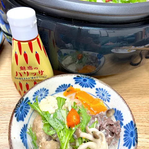 「スパイスでカンタン鍋変術「豆乳鍋」アレンジ」を使ってみたSnapdishの料理・レシピ写真:豆乳鍋です🍲