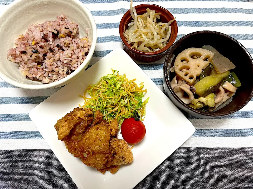 鶏塩唐揚げ、やみつきキャベツ、イカ茄子レンコンの煮物、もやしナムル|jackybeanさん