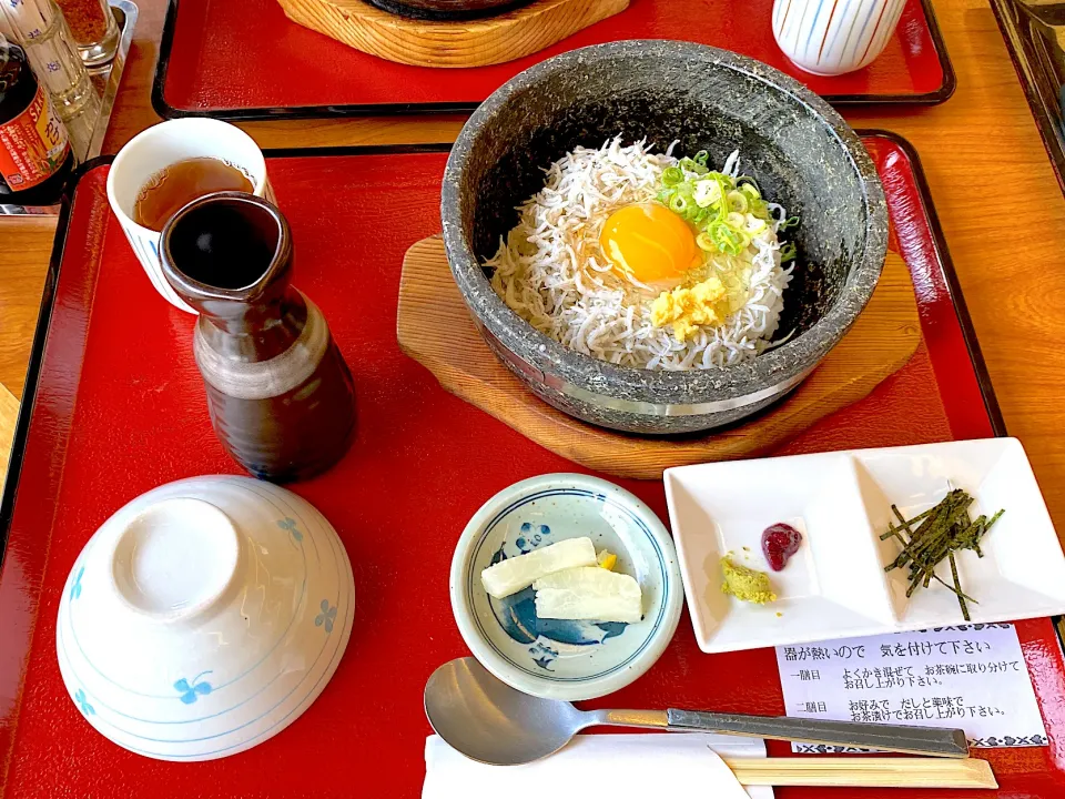 しらす丼|みーこさん