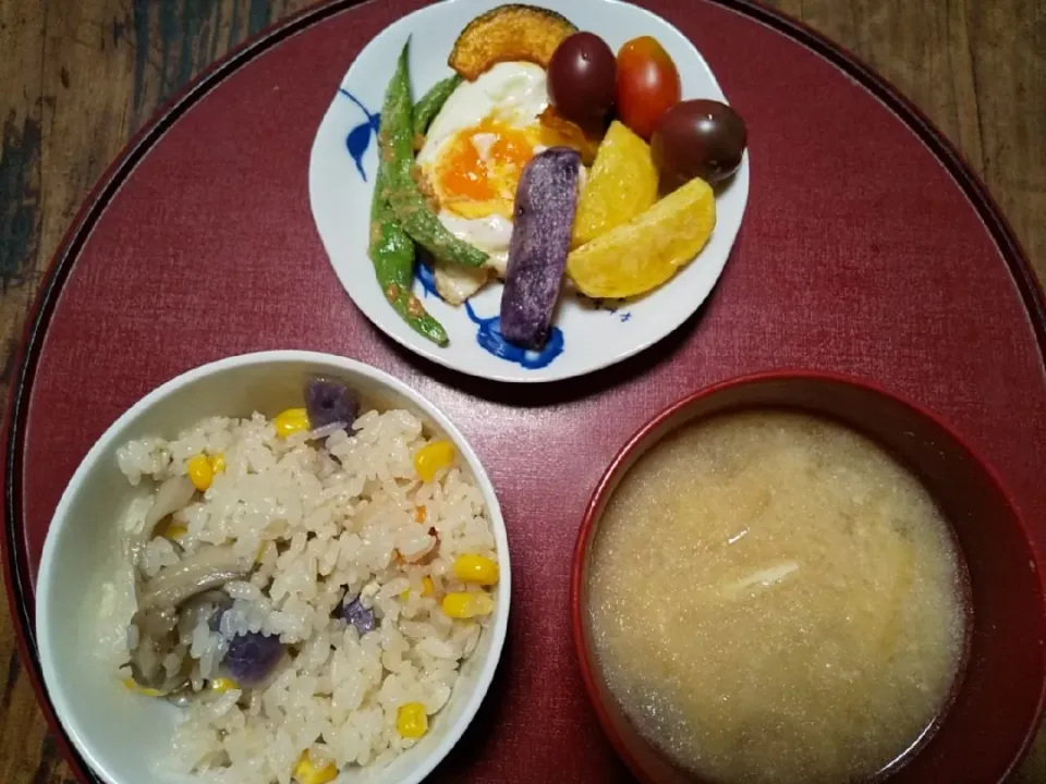 炊き込みご飯と揚げ野菜|由紀子さん