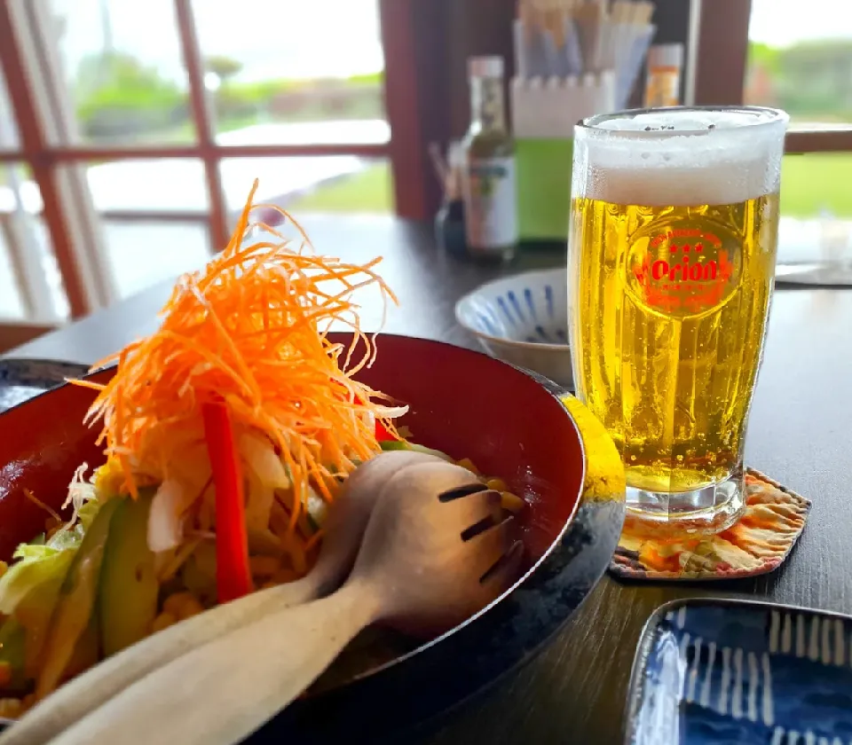 Salad with beer|Sobolさん