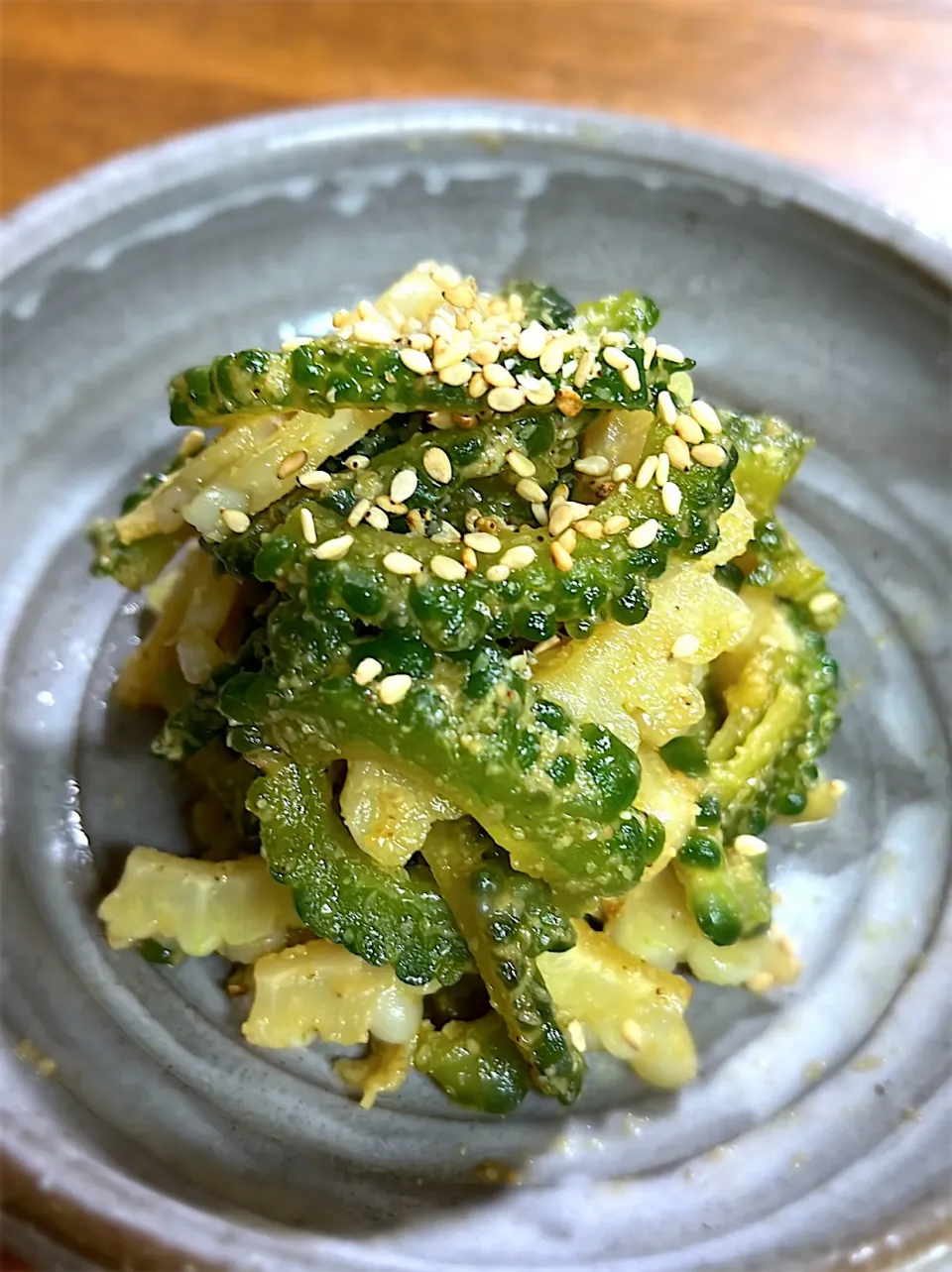 うさかめさんの料理 cocoaさんの料理 ゴーヤの胡麻煮〜bitter gourd with soy sauce and sesame|寅子さん