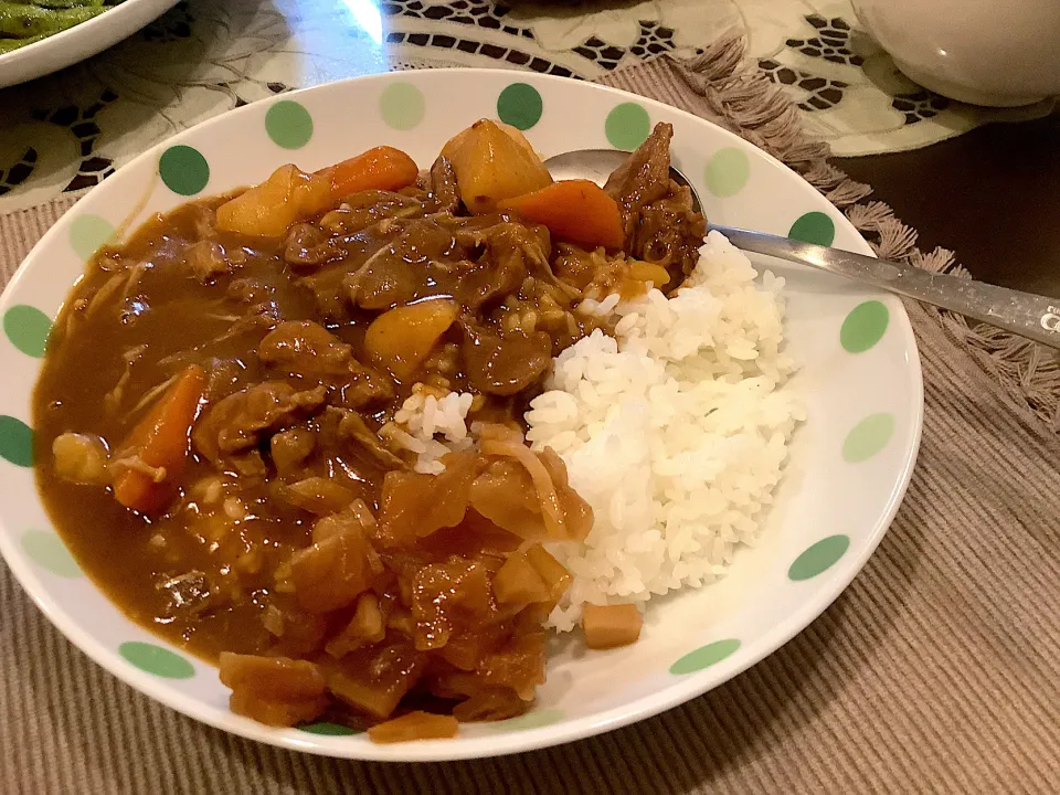 今宵は、牛すじカレー🍛😋|アライさんさん