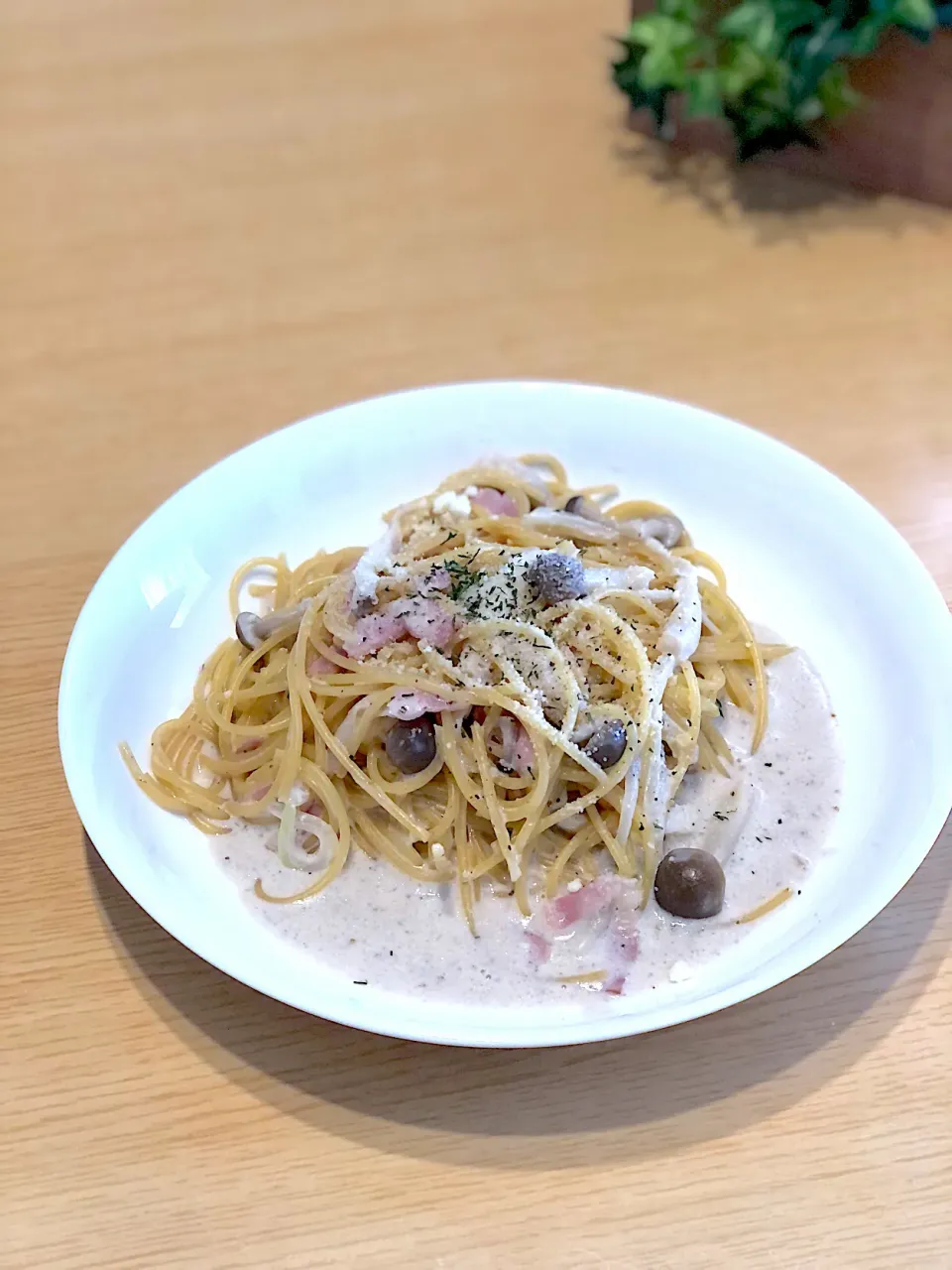 【アルモンデ】秋のキノコクリームパスタ　【ランチ】|tamicoさん