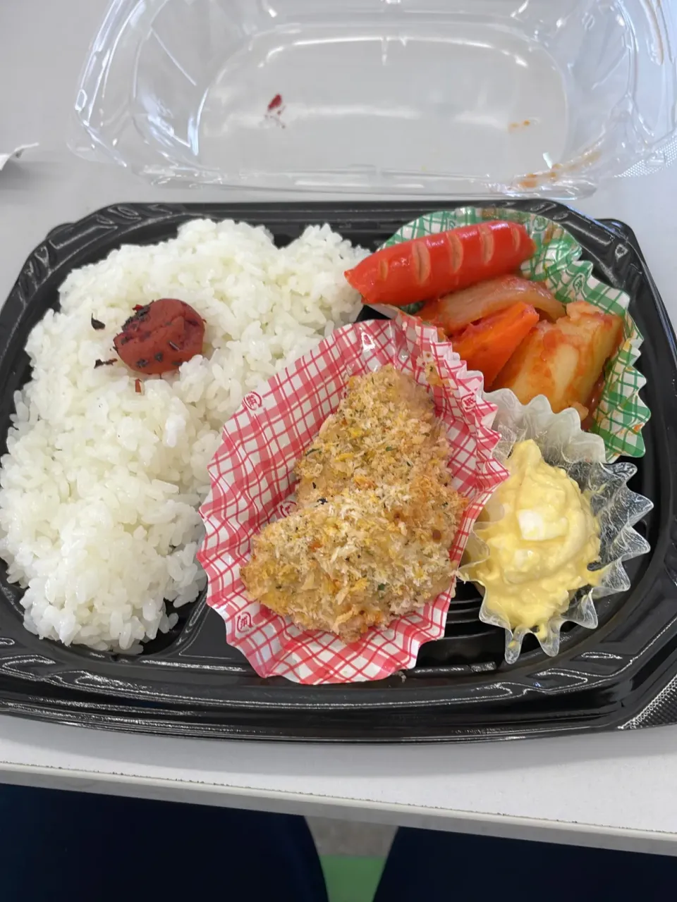 ご飯  チキンチーズパン粉焼き たまごサラダ  トマト風味ポトフ|抹茶アイスさん