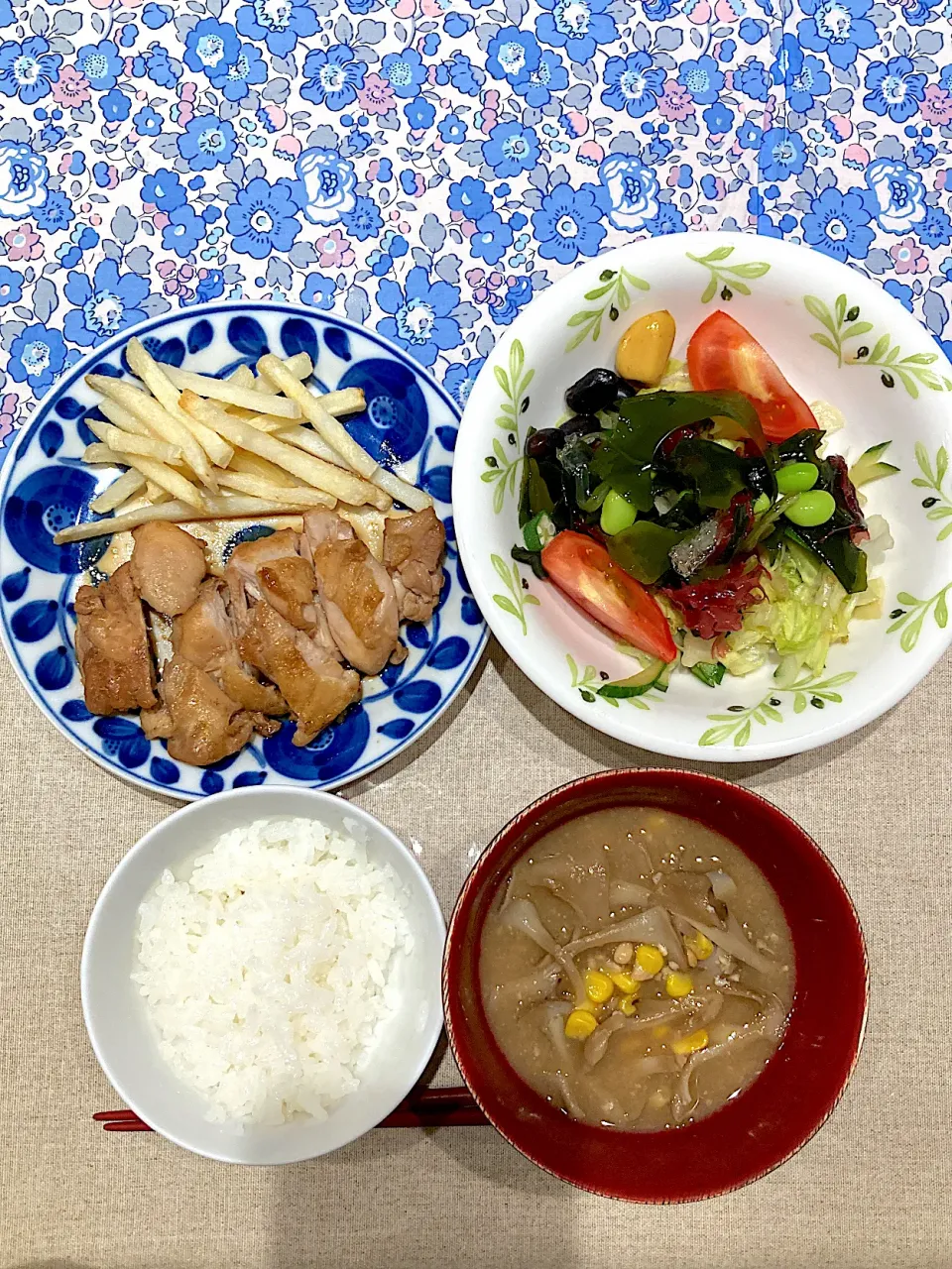 照り焼きチキンと海藻サラダ|おしゃべり献立さん