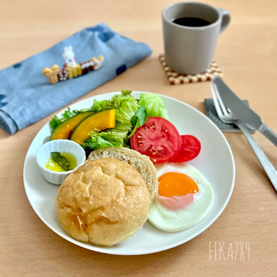 ふつうの日の朝ごはん|FIKA789さん