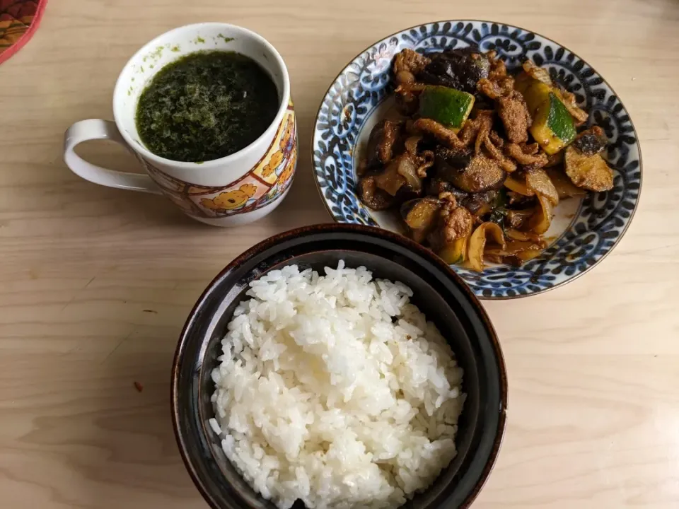 ズッキーニ&茄子と強制炭酸水で浸した豚こま肉の甘辛中華炒め定食|Tarou  Masayukiさん