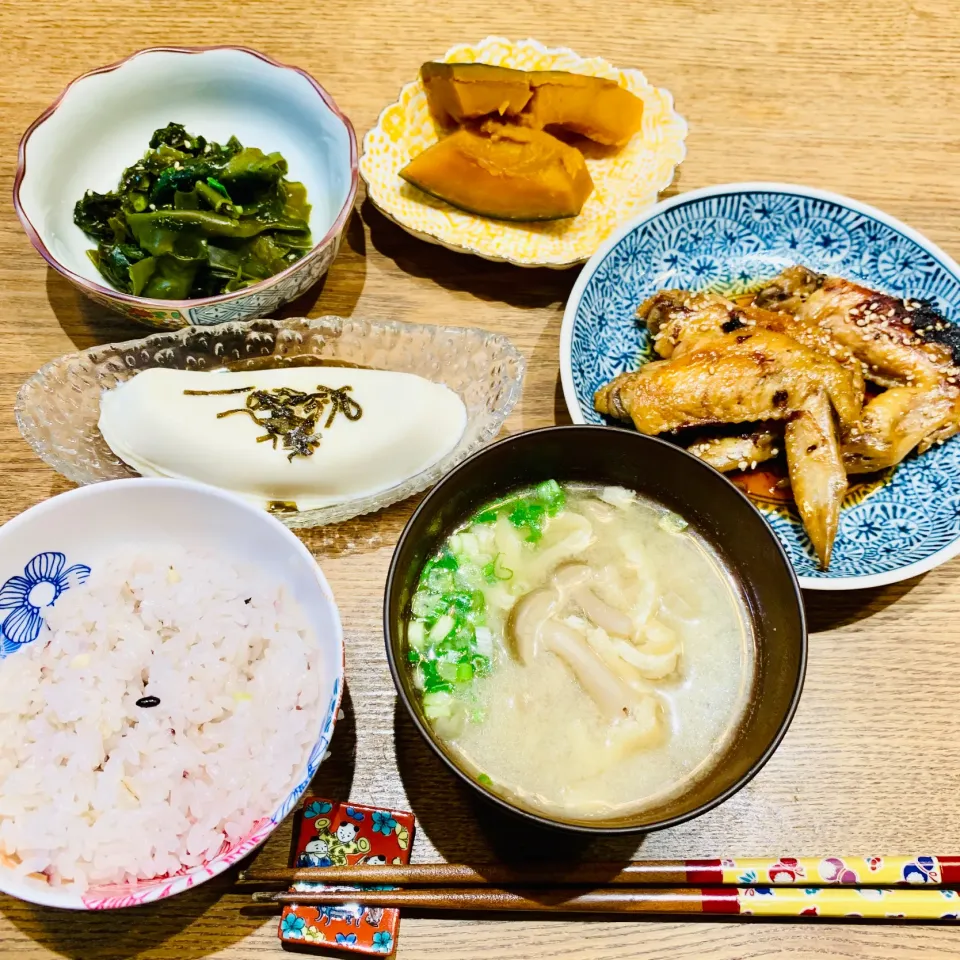 手羽先煮　かぼちゃ煮付け　ワカメの酢の物|あつこさん