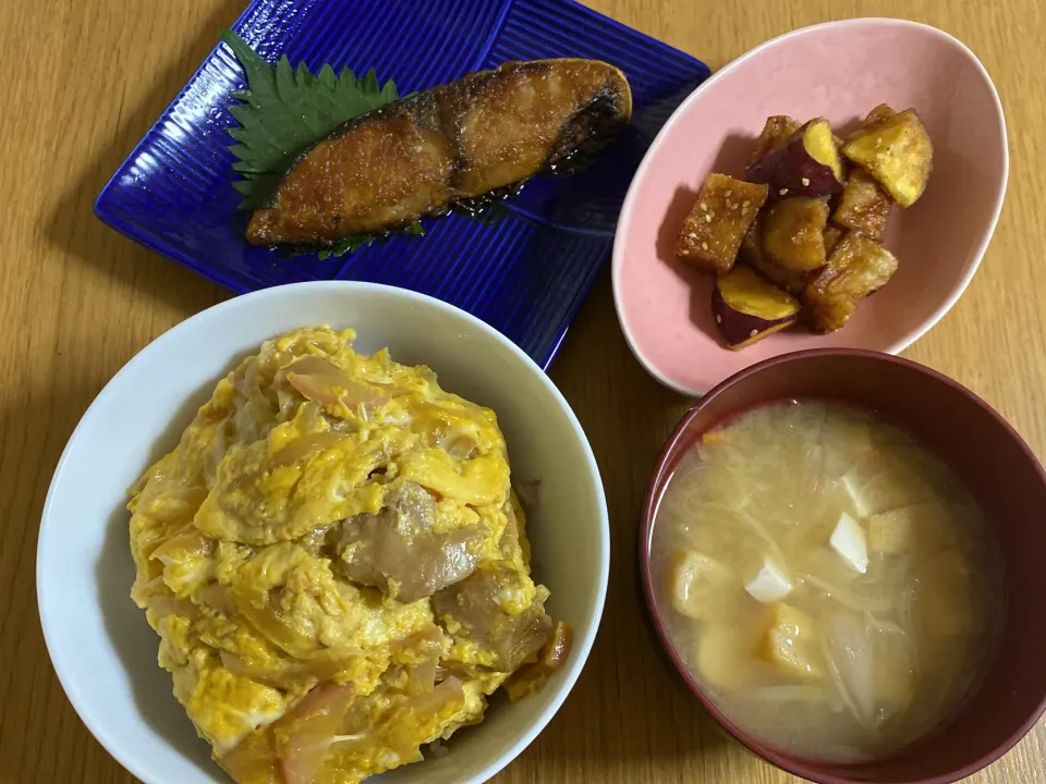 親子丼&鰤の照り焼き|ここなりさん