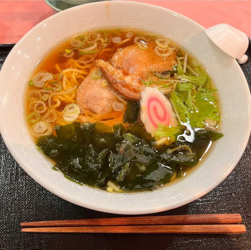 安定の区役所ラーメン🍜|こぢえさん