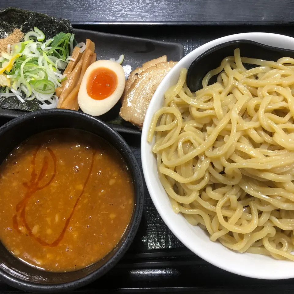 Snapdishの料理写真:春樹のつけ麺|ユキちゃんさん