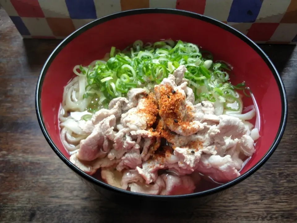 Snapdishの料理写真:肉うどん|にんにくと唐辛子が特に好き❤️(元シャリマー)さん