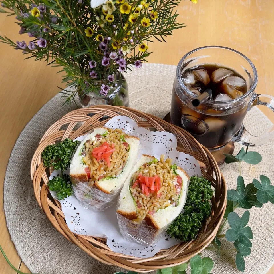 9/16❤︎ほたてバター醤油焼きそばサンド🌱✨|Makinsさん