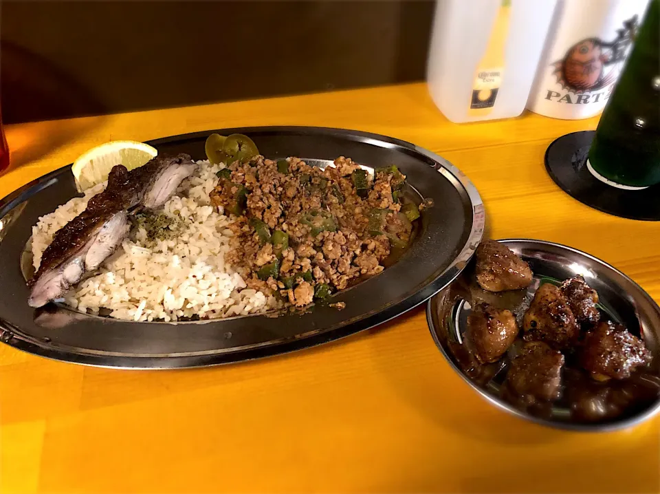 アイリーノボリタイ『鯛だしカレージャーキーチキン』＆ジャーキーテール（ぼんじり）|Hiro Yanさん