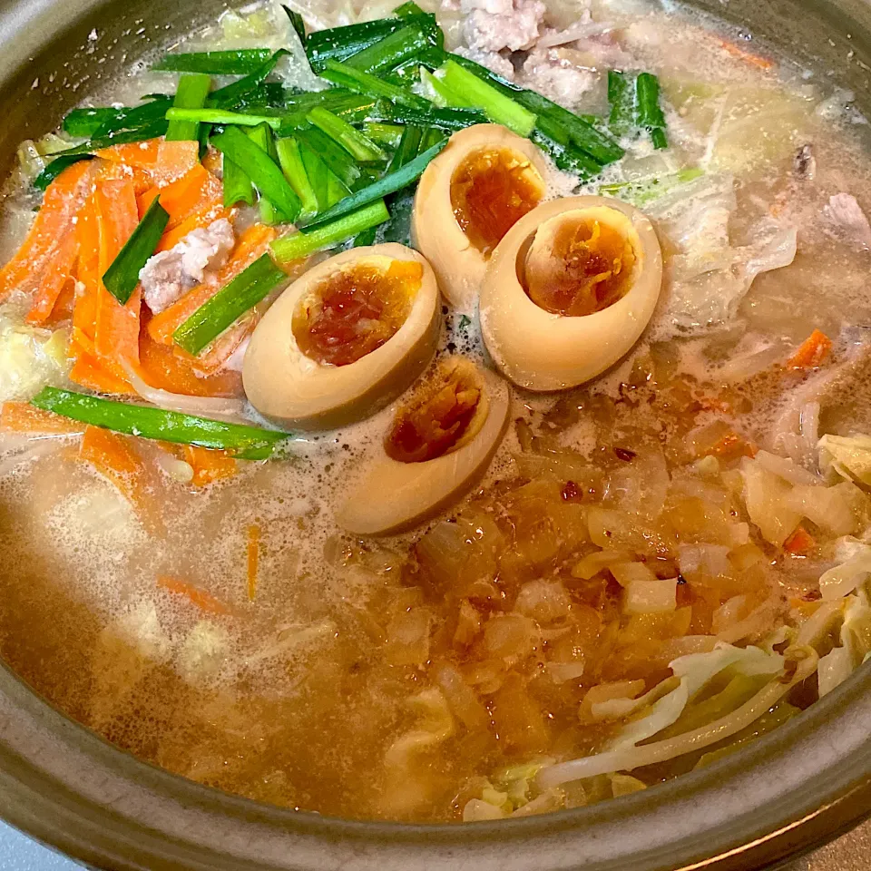 豚肉と鶏白湯のかさね鍋|もえさん