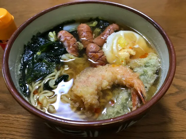 Snapdishの料理写真:マルちゃん正麺🍜、醤油味❗️(о´∀`о)✨|サソリさん