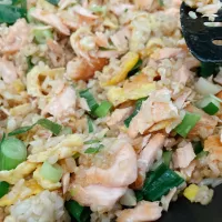 Snapdishの料理写真:Grove rice with salmon|reigineさん