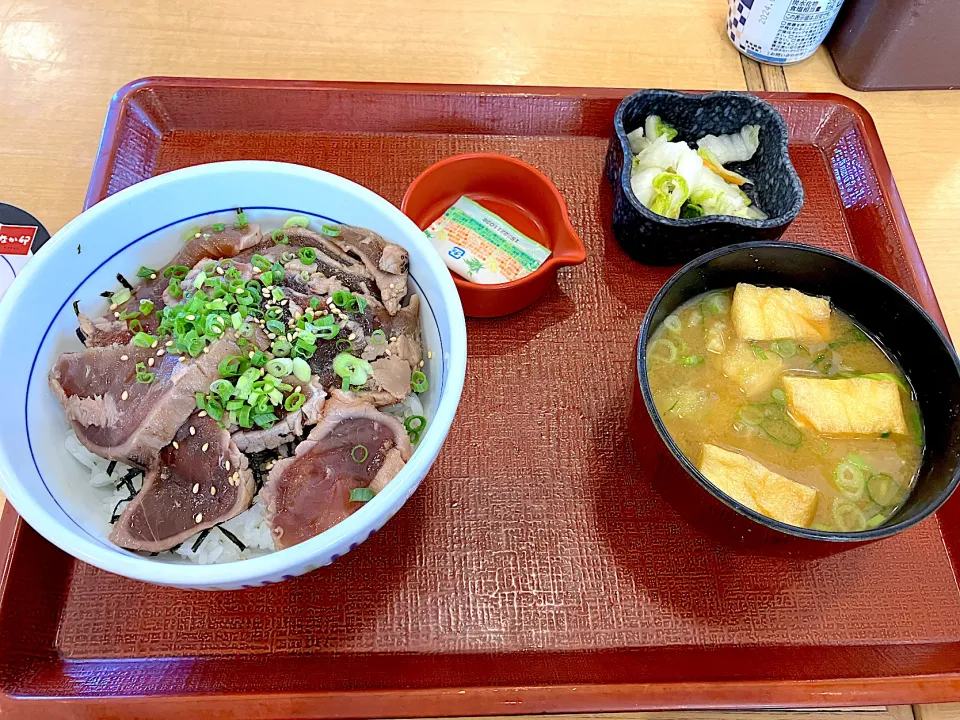 かつおのたたき丼|しのぶさん