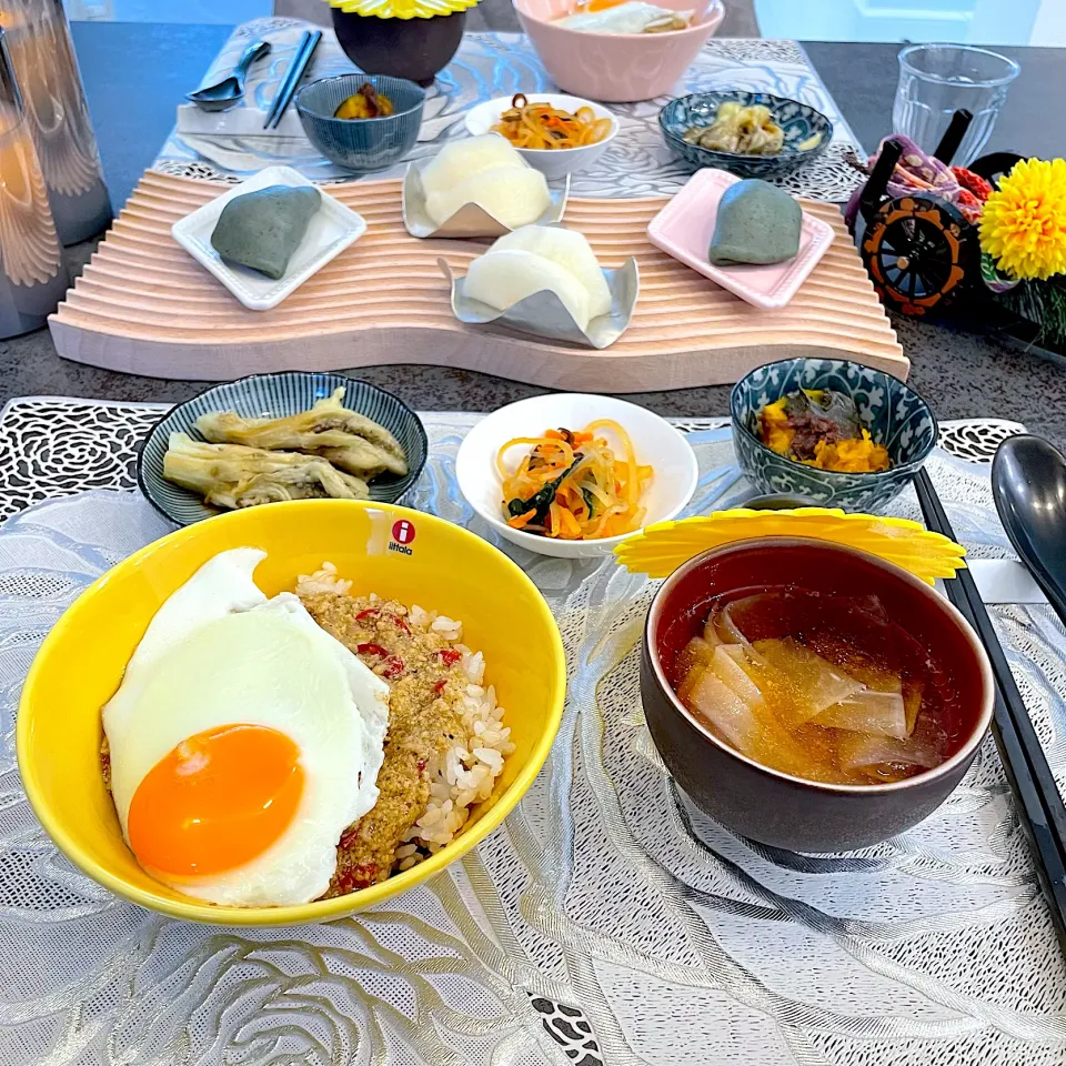 ガパオ丼朝食|lunadropさん