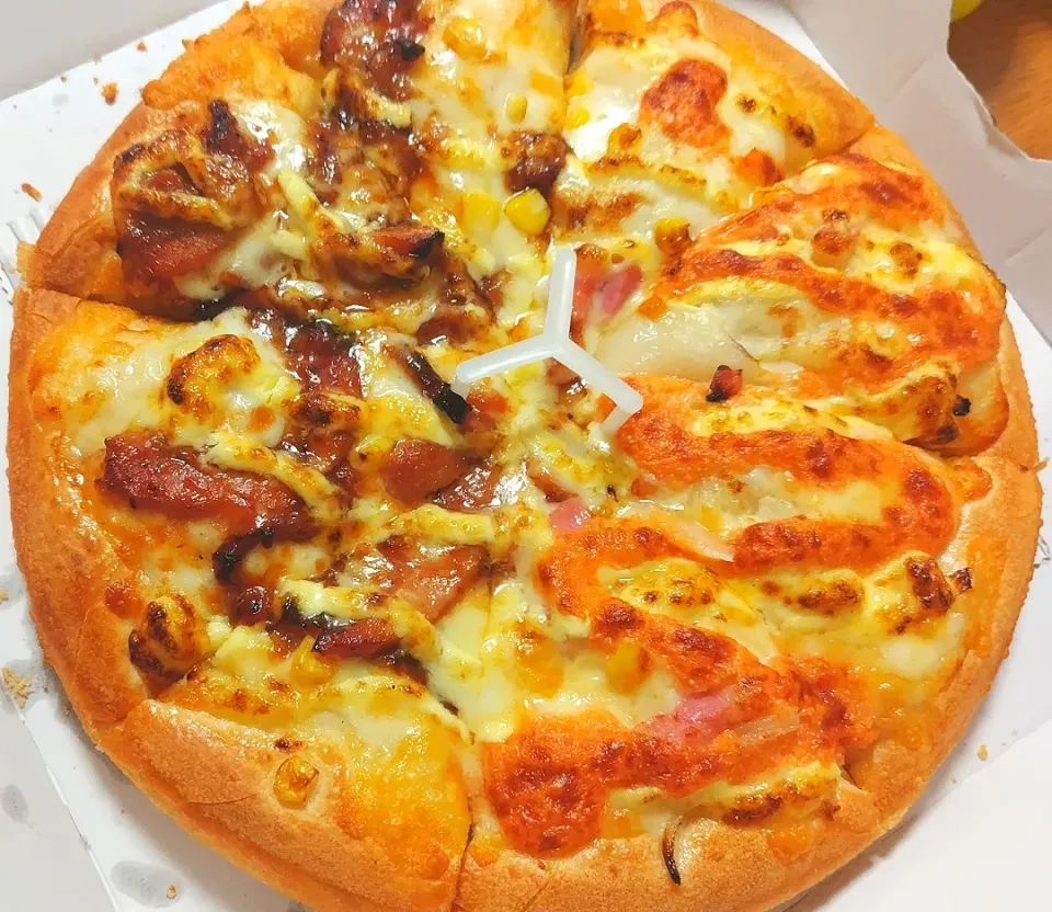 Snapdishの料理写真:2023 0910　ピザ🍕|いもこ。さん